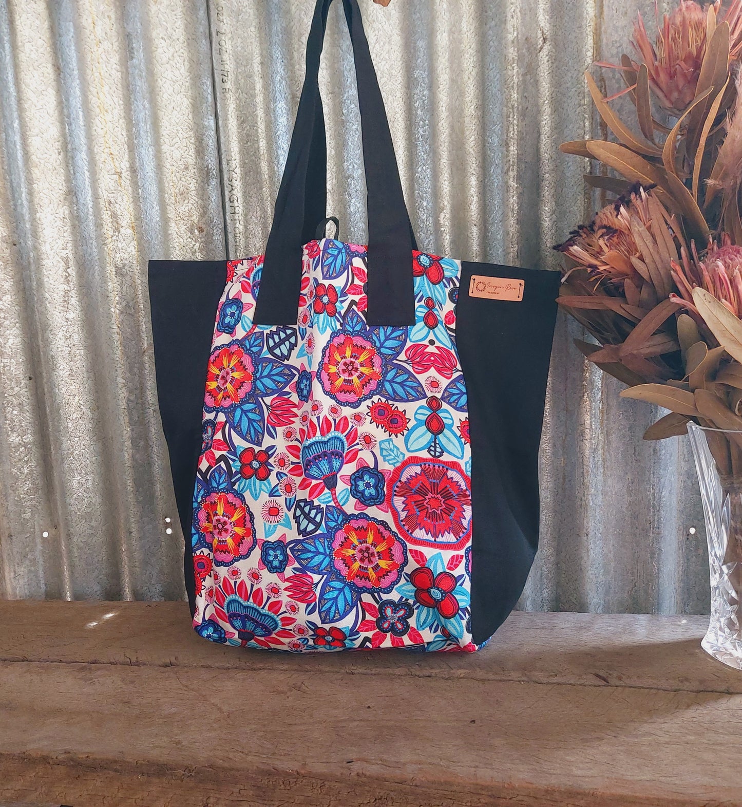 Shopping bag/tote OUT THERE